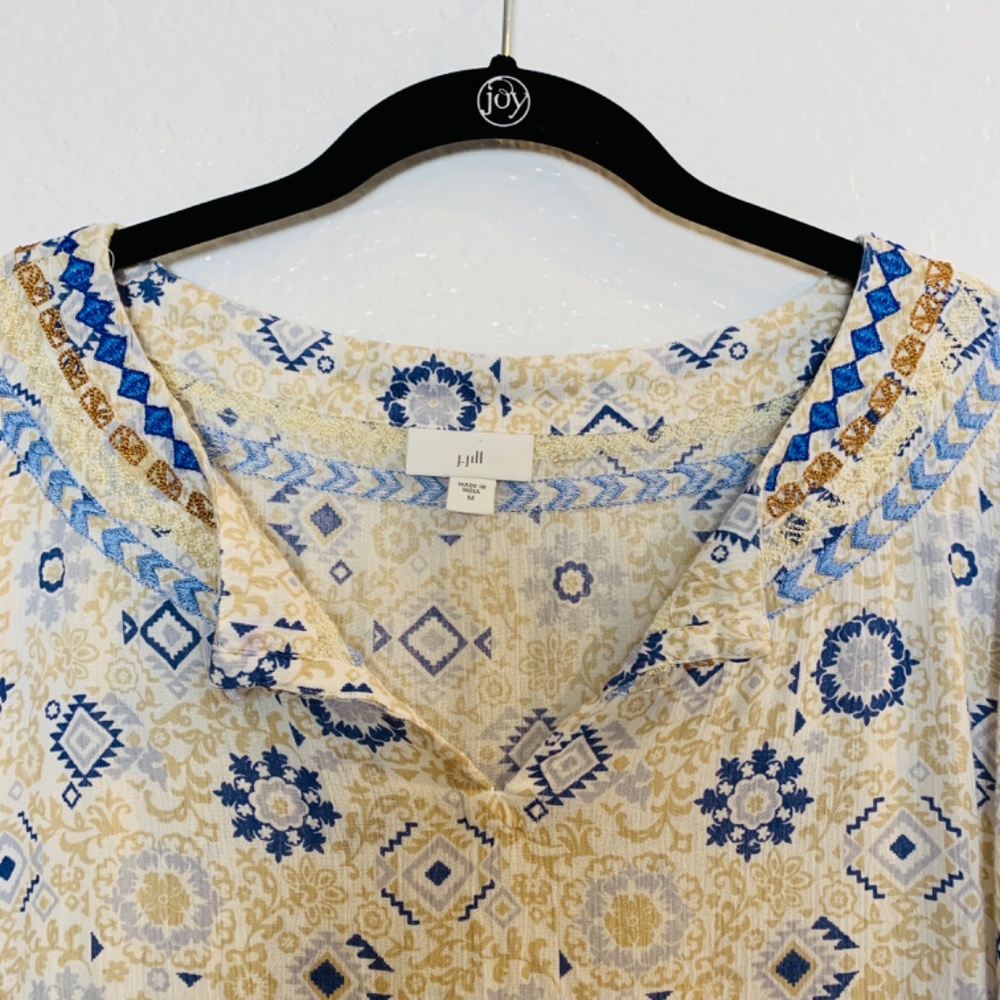 J. Jill Peasant Top Size Medium Tassel Hem Cream Blue Tan Flowy Embroidered Boho - Picture 2 of 16